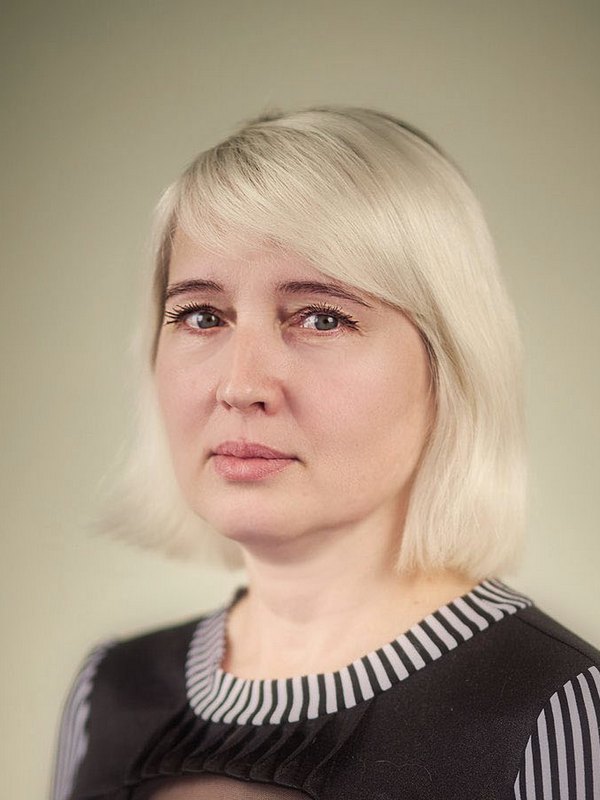 Хомякова Наталья Валентиновна.