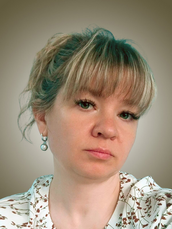 Тузлаева Юлия Римантовна.